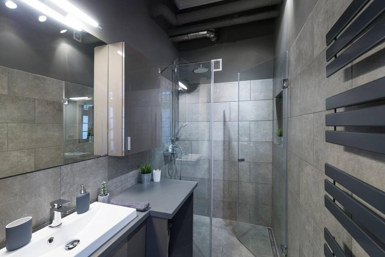 Vaci Street Premier Apartment บูดาเปสต์ ภายนอก รูปภาพ