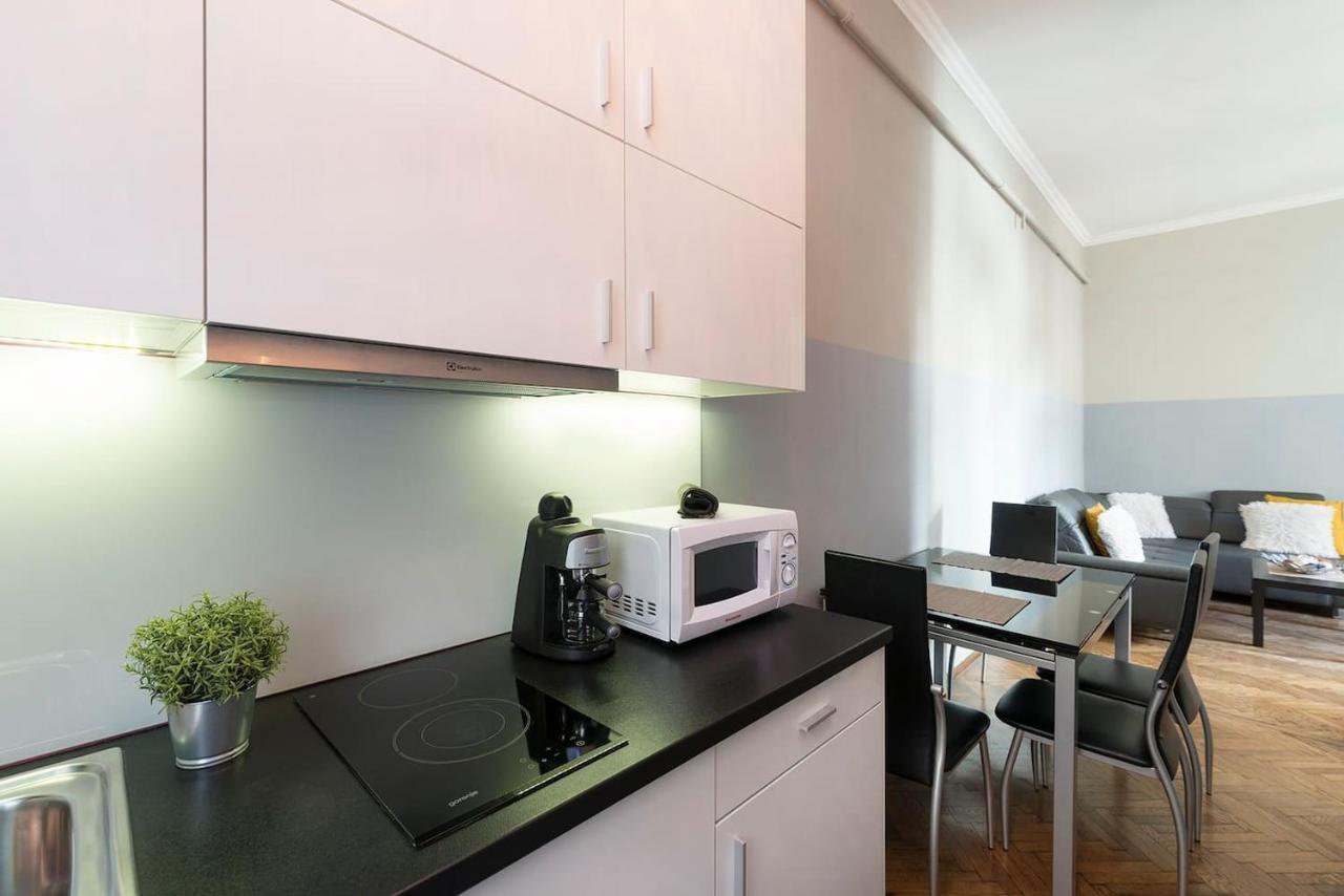 Vaci Street Premier Apartment บูดาเปสต์ ภายนอก รูปภาพ