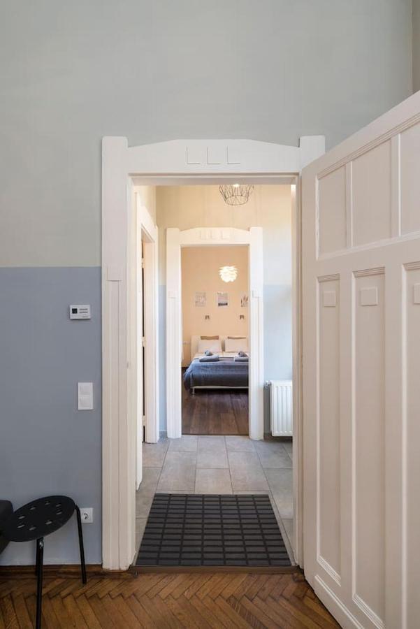 Vaci Street Premier Apartment บูดาเปสต์ ภายนอก รูปภาพ