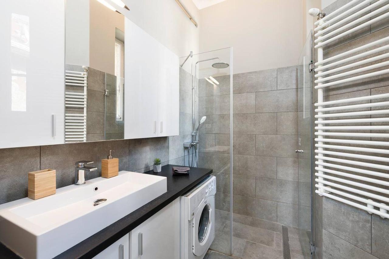 Vaci Street Premier Apartment บูดาเปสต์ ภายนอก รูปภาพ